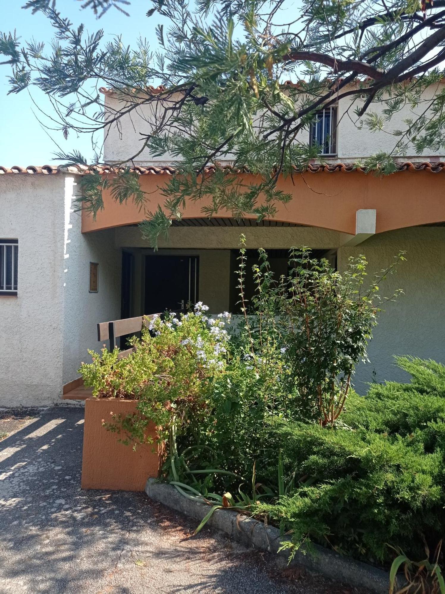 Appartement Cosy A Sanary Plage De Portissol-Climatise-Parking Prive Bagian luar foto