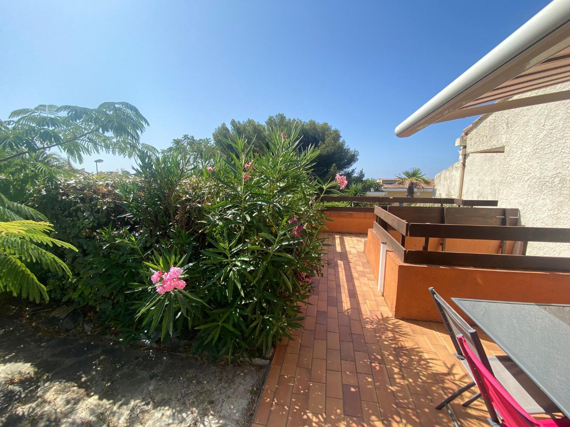 Appartement Cosy A Sanary Plage De Portissol-Climatise-Parking Prive Bagian luar foto